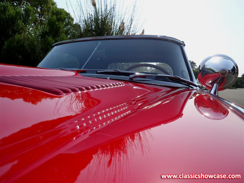 1961 Jaguar XKE 3.8 OTS, Outside Bonnet Latch