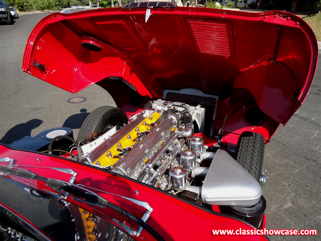 1961 Jaguar XKE 3.8 OTS, Outside Bonnet Latch