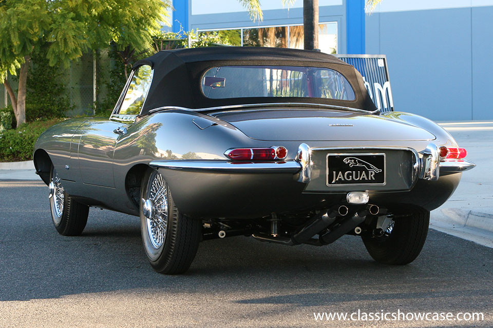 1961 Jaguar-XKE Series 1 3.8 OTS, Outside Bonnet Latch