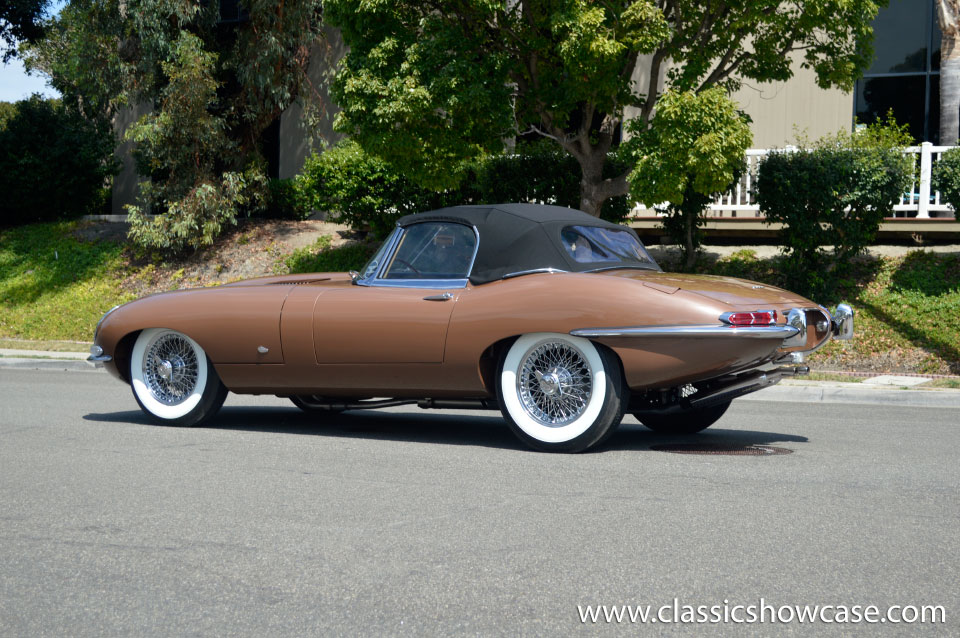 1961 Jaguar XKE Series 1 3.8 OTS, Outside Bonnet Latch