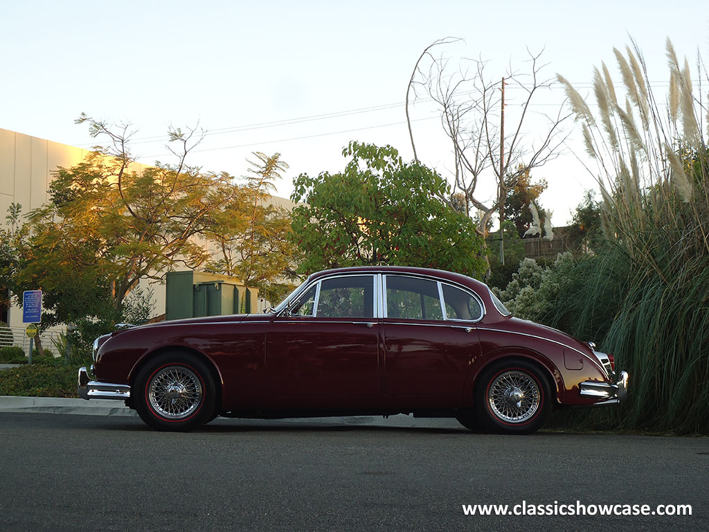 1961 Jaguar 3.8 Mark II Sedan