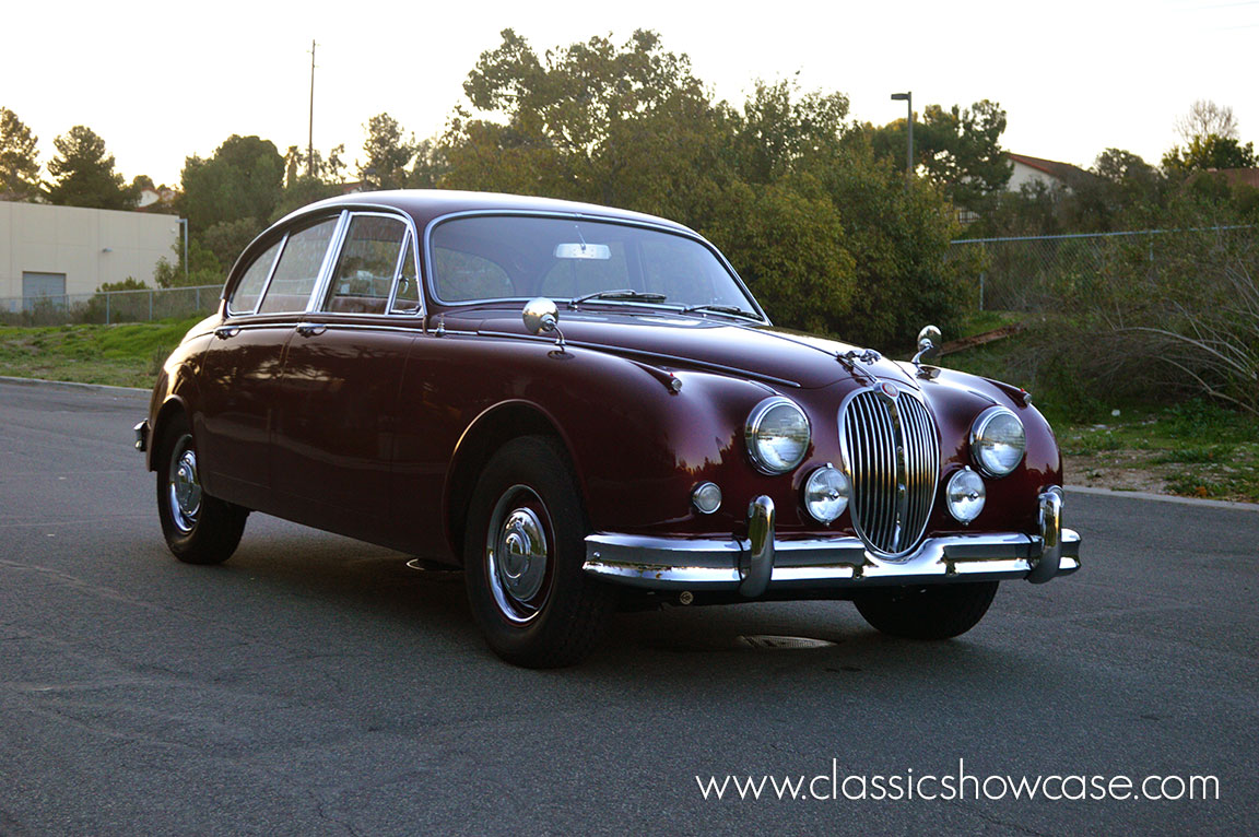 1962 Jaguar MK II 3.4 Sedan