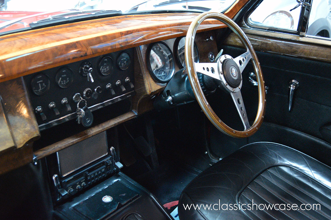 1963 Jaguar Mark II 3.8 Sedan