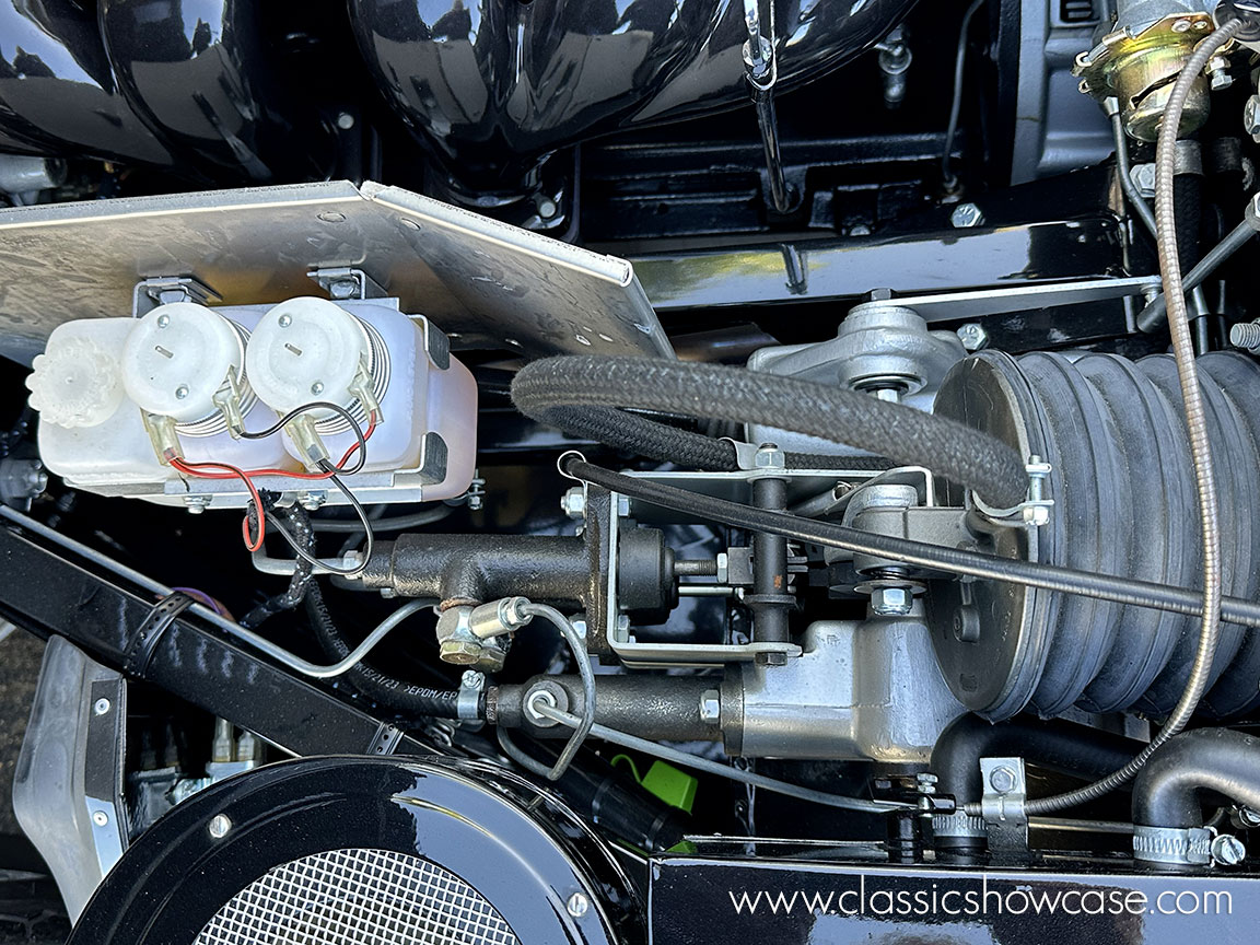 1963 Jaguar-XKE Series 1 3.8 FHC