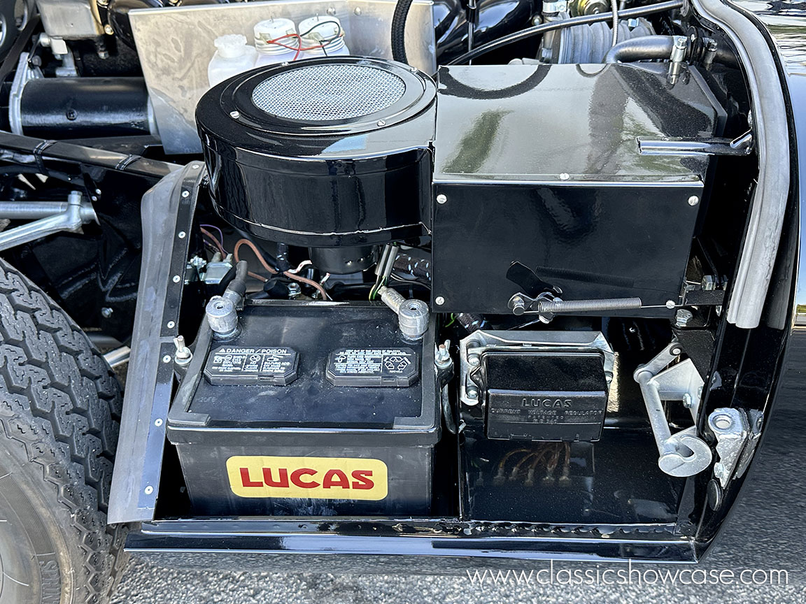 1963 Jaguar-XKE Series 1 3.8 FHC