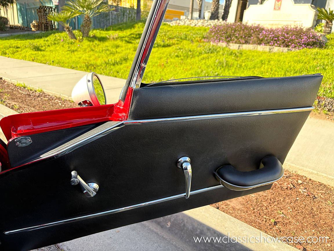 1965 Jaguar-XKE Series 1 4.2 OTS (RHD)