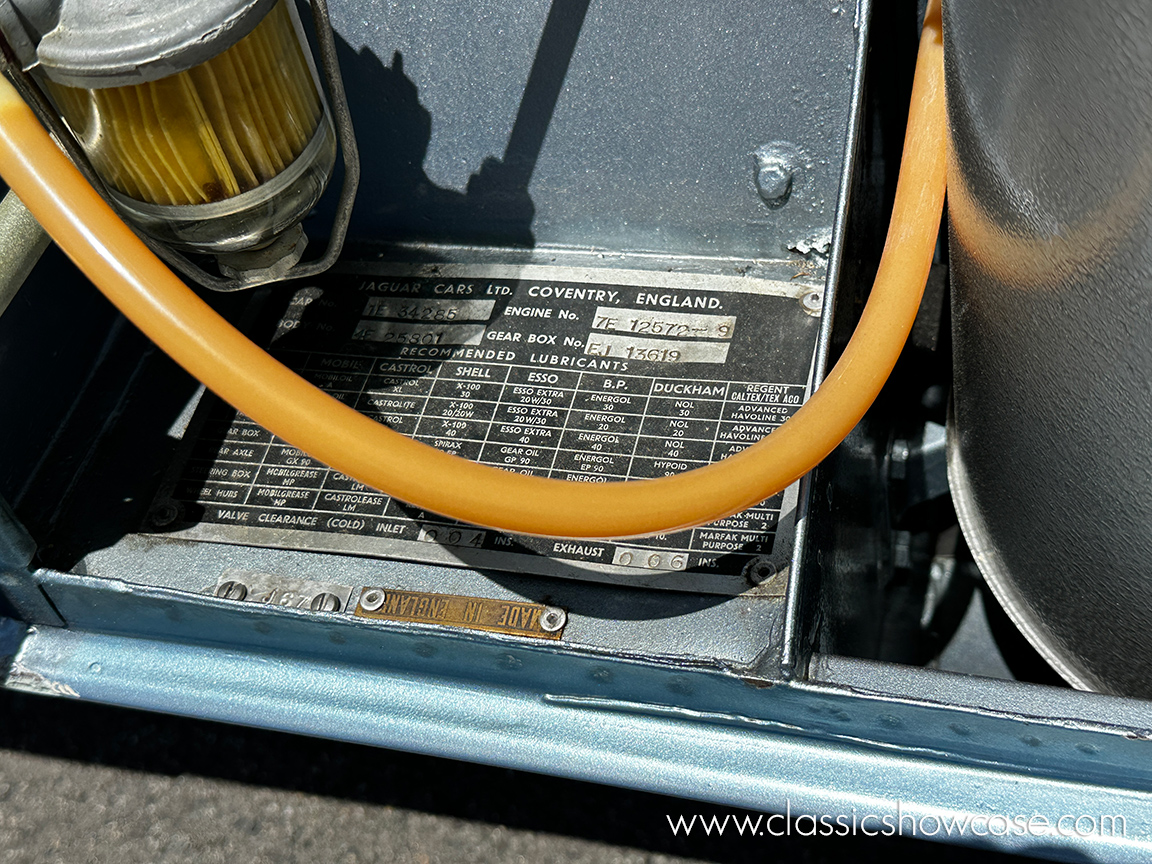 1967 Jaguar-XKE Series 1 4.2 FHC