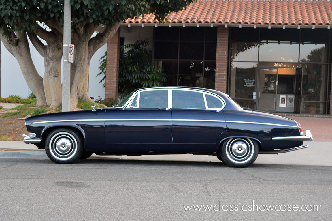 1967 Jaguar 420 G 4.2 Sedan