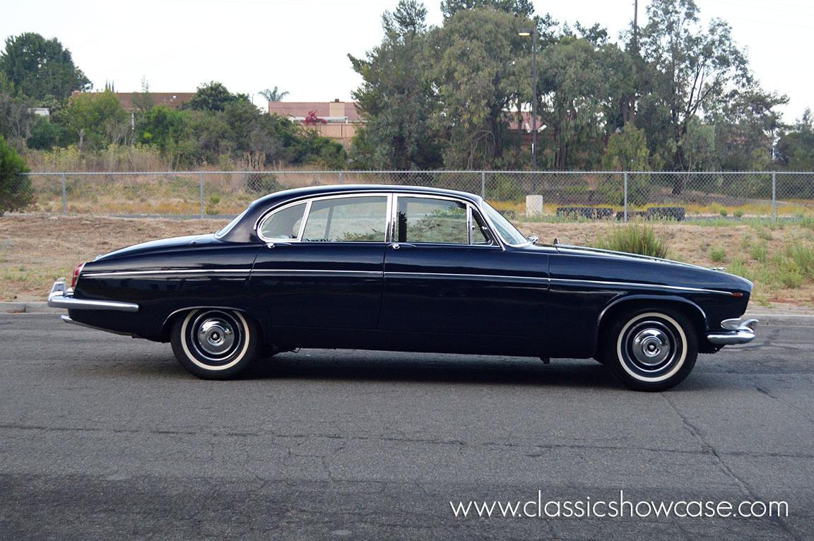 1967 Jaguar 420 G 4.2 Sedan