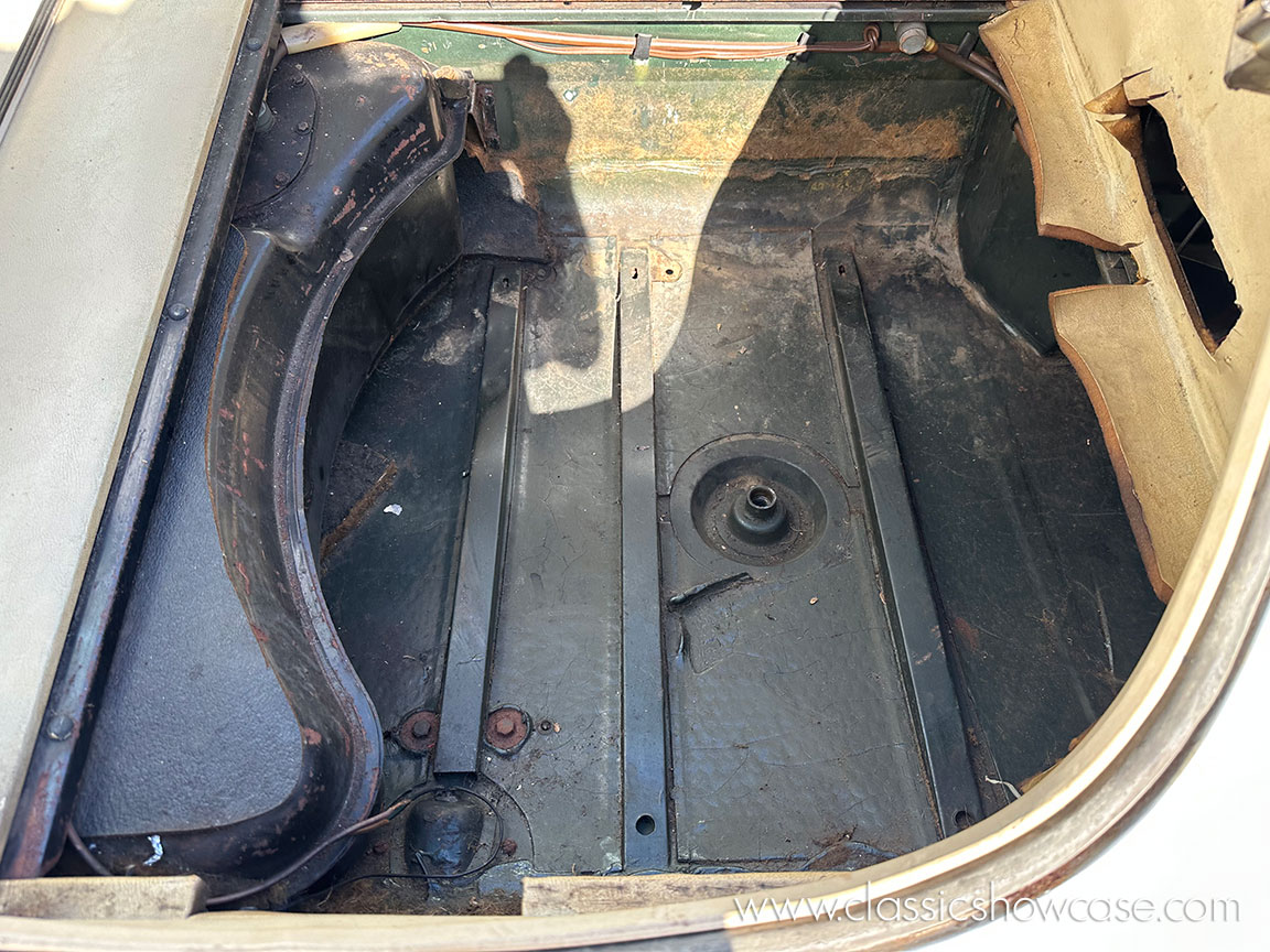 1967 Jaguar-XKE Series 1 4.2 FHC