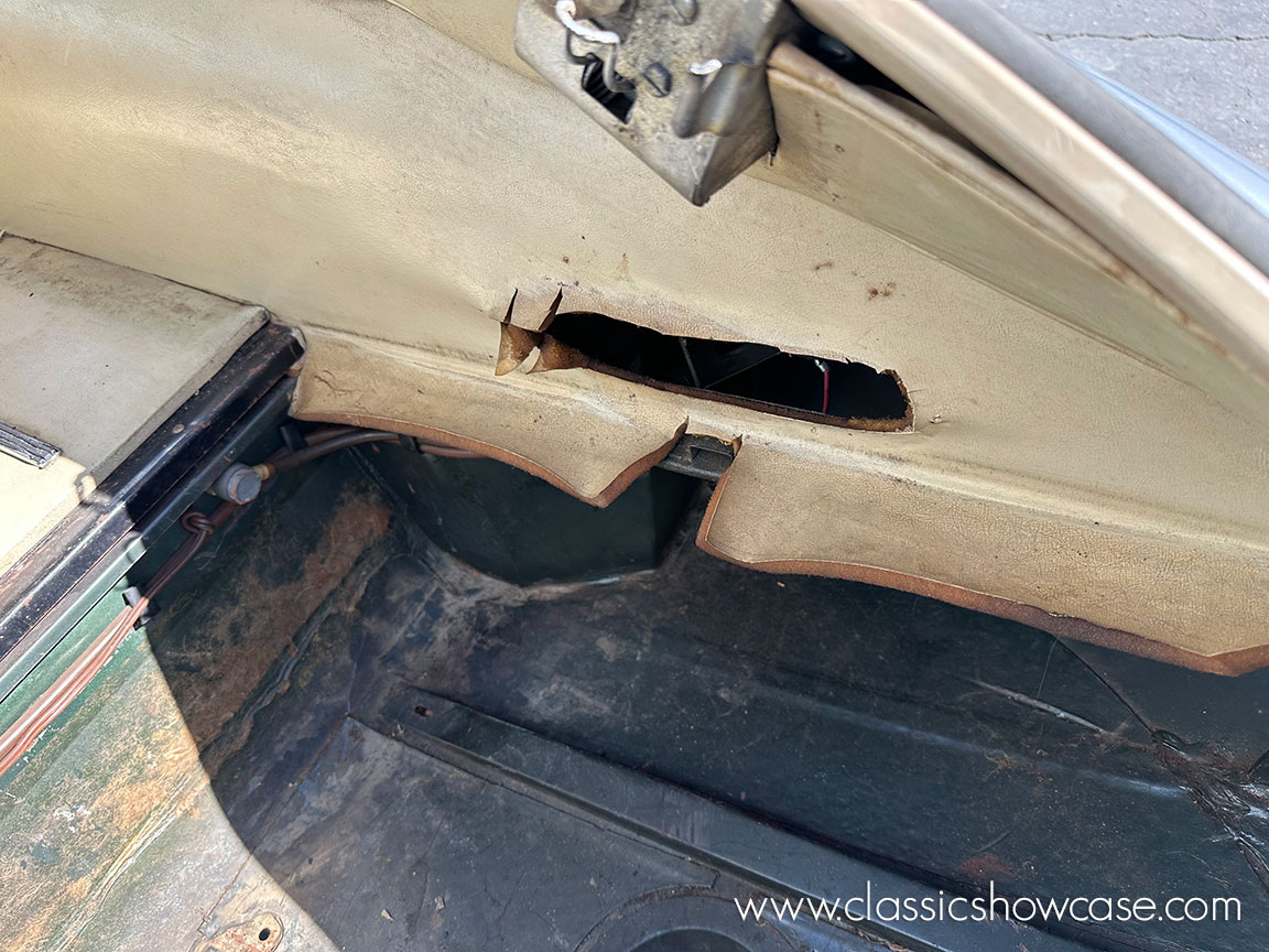 1967 Jaguar-XKE Series 1 4.2 FHC