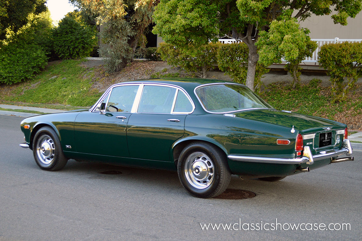 1972 Jaguar XJ6 Sedan