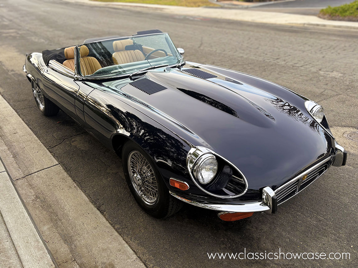 1974 Jaguar-XKE Series III V12 OTS