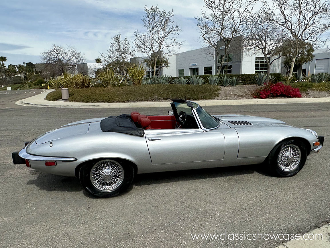 1974 Jaguar-XKE Series III V12 OTS