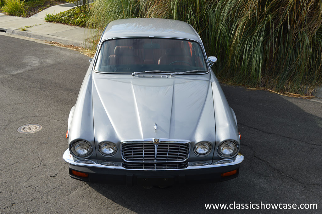 1977 Jaguar XJ6L Series II 4.2 Sedan