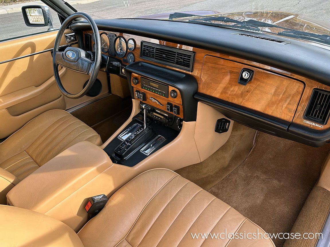 1983 Jaguar XJ6 Series III 4.2 Sedan