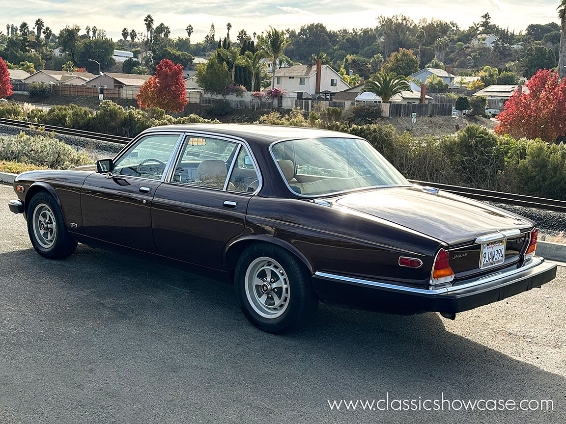 1983 Jaguar XJ6 Series III 4.2 Sedan