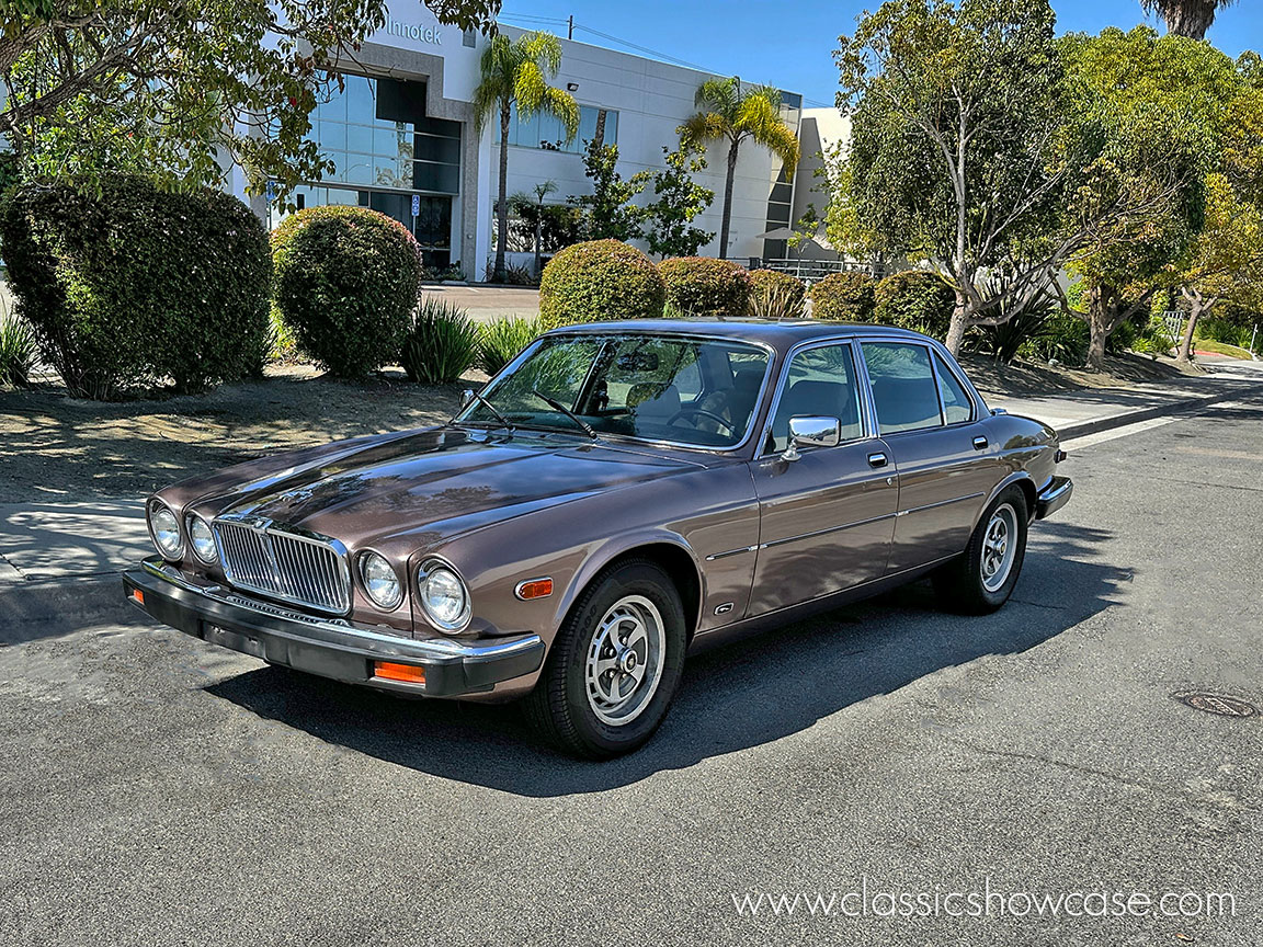 1986 Jaguar XJ6 Series III 4.2 Sedan