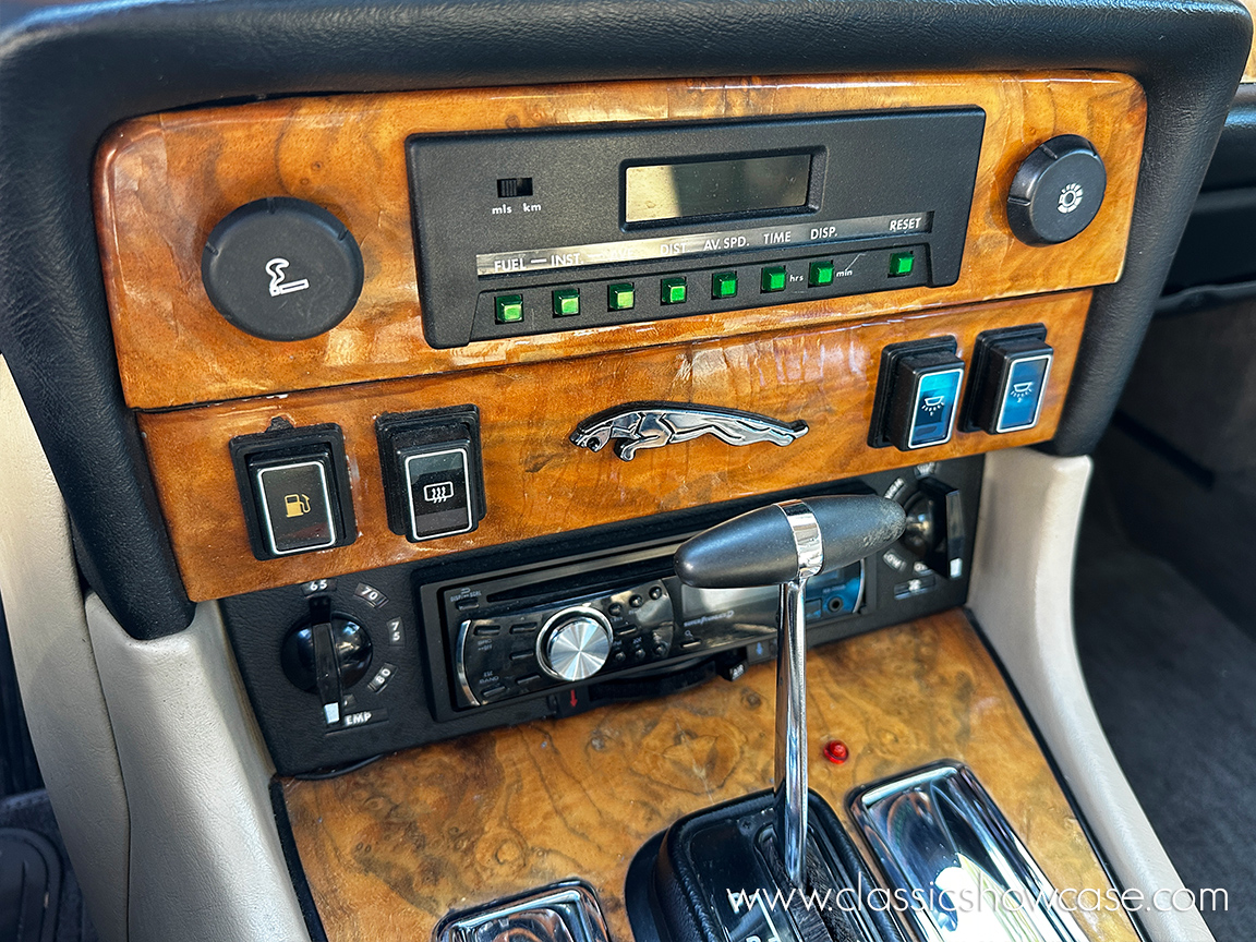 1986 Jaguar XJ6 Series III 4.2 Sedan