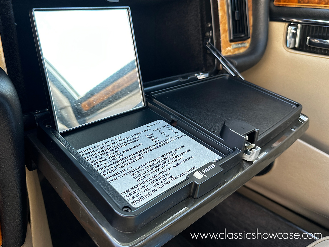 1986 Jaguar XJ6 Series III 4.2 Sedan