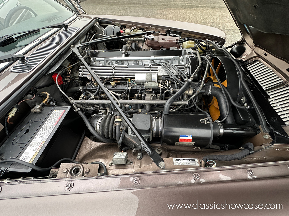 1986 Jaguar XJ6 Vanden Plas Series III 4.2 Sedan