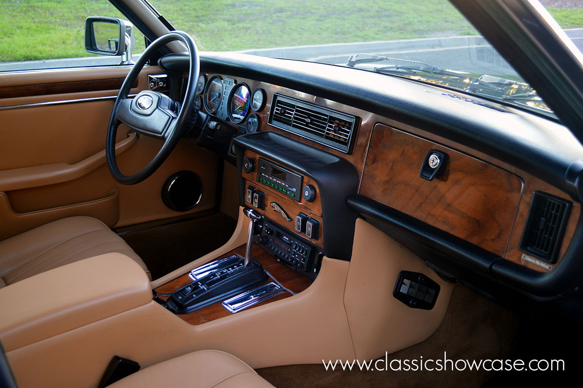 1986 Jaguar XJ6 Series III 4.2 Sedan