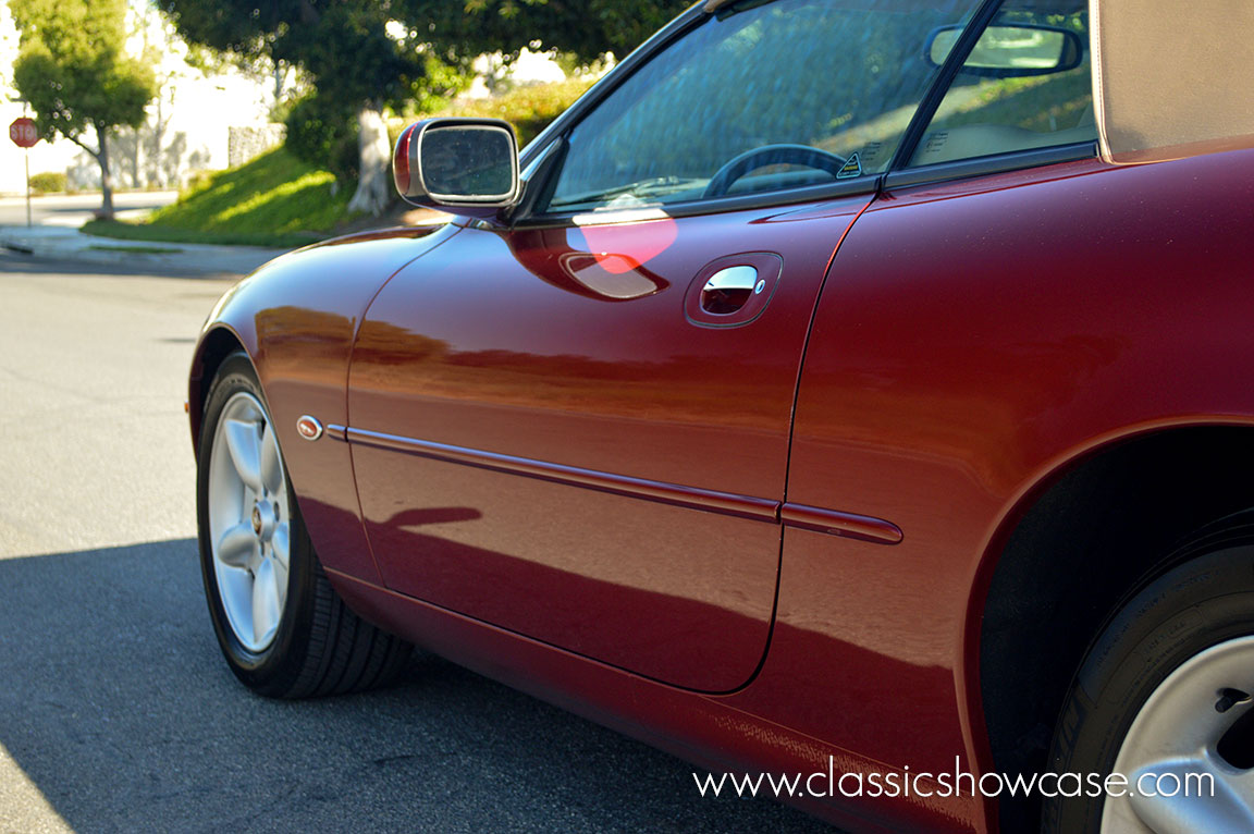 1999 Jaguar XK8 Convertible