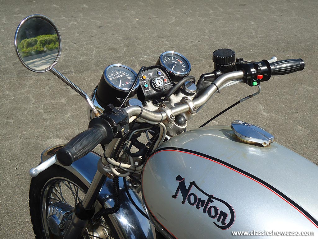 1975 Norton Motorcycles 850 Commando