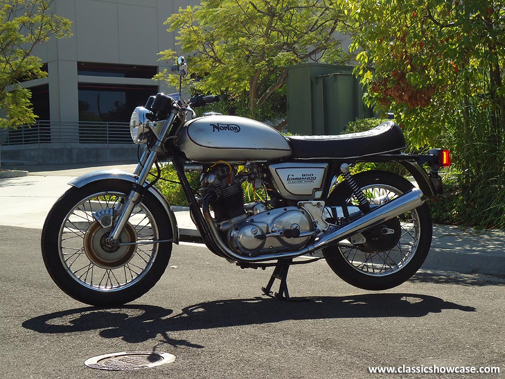 1975 Norton Motorcycles 850 Commando