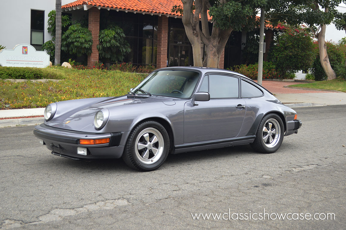 1986 Porsche 911 Carrera Coupe