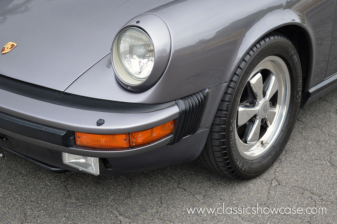 1986 Porsche 911 Carrera Coupe