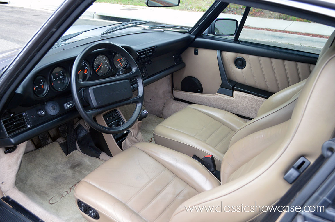 1986 Porsche 911 Carrera Coupe