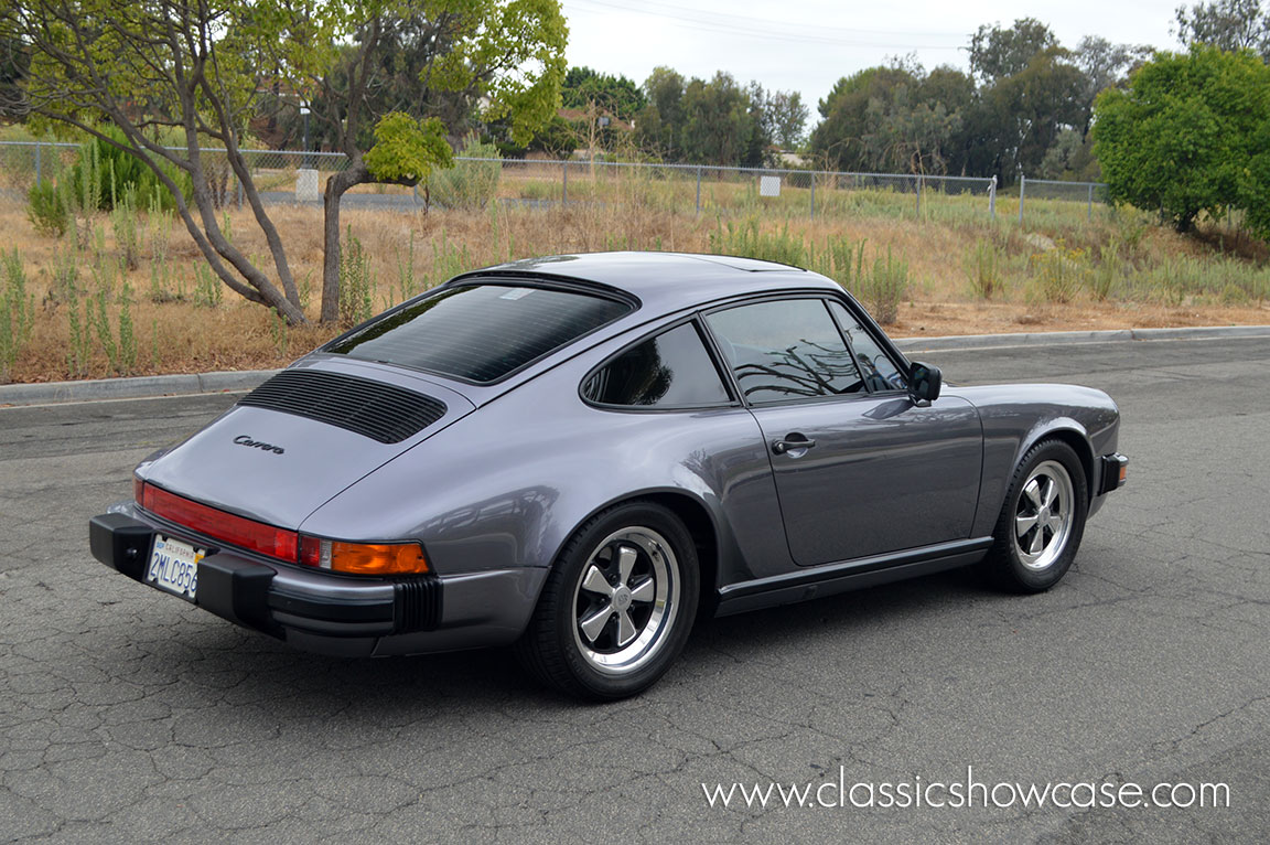 1986 Porsche 911 Carrera Coupe