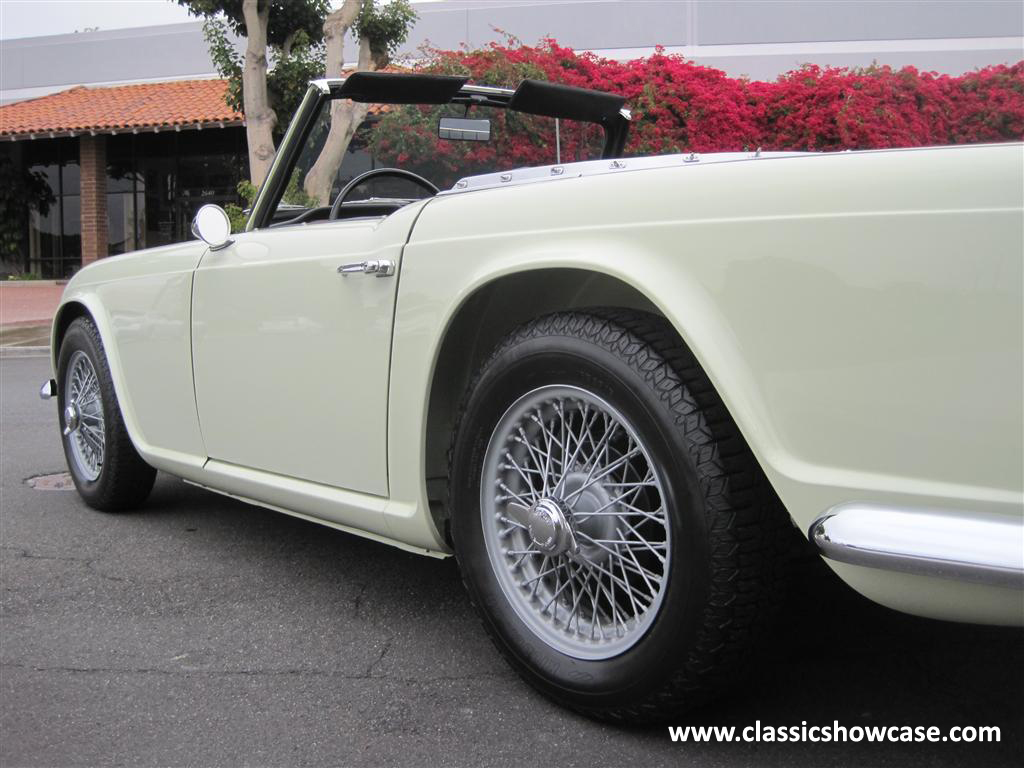 1965 Triumph TR4 Roadster