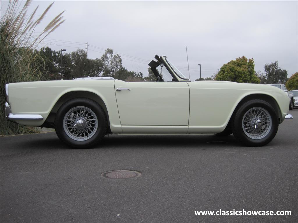 1965 Triumph TR4 Roadster